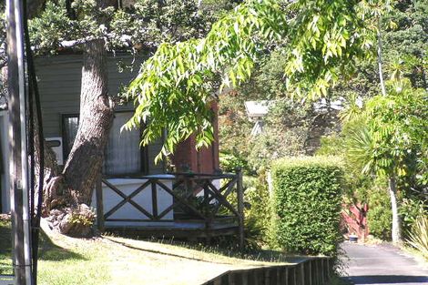 Photo of property in 1/4 Wilding Avenue, Northcote Point, Auckland, 0627