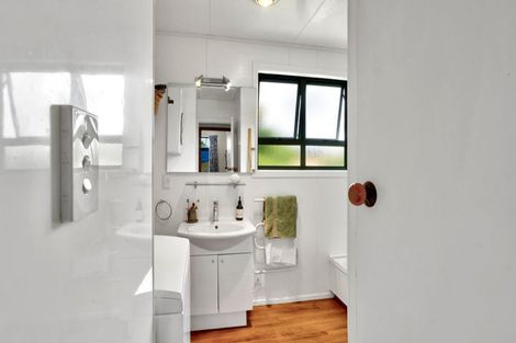 Photo of property in 8a Mahoe Street, Inglewood, 4330