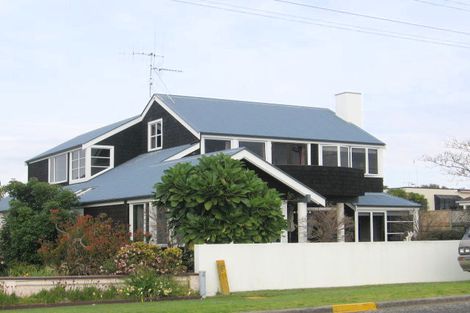 Photo of property in 12 Harbour Drive, Otumoetai, Tauranga, 3110