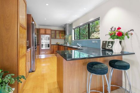 Photo of property in 163 Chelsea View Drive, Chatswood, Auckland, 0626