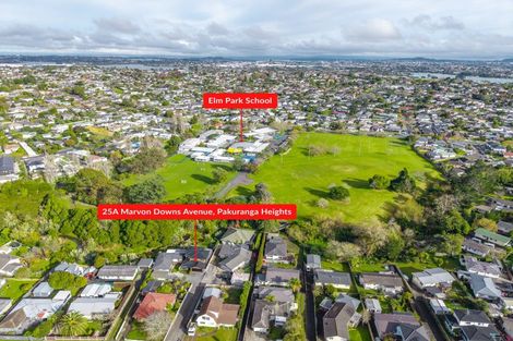 Photo of property in 25a Marvon Downs Avenue, Pakuranga Heights, Auckland, 2010