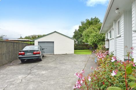 Photo of property in 11 Bonnie Glen Crescent, Ebdentown, Upper Hutt, 5018