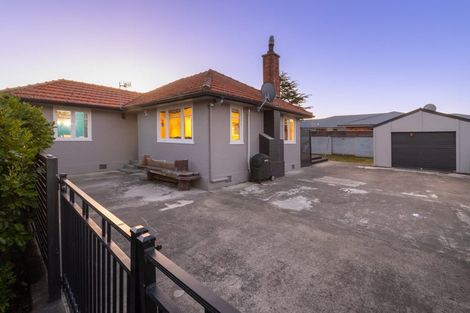 Photo of property in 921 Upper Main Street, Roslyn, Palmerston North, 4414