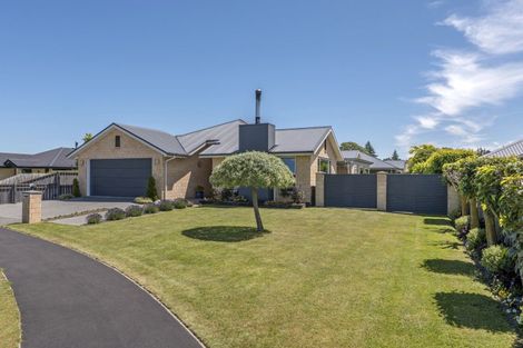 Photo of property in 10 Pemberton Drive, Darfield, 7510