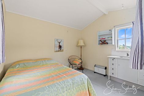 Photo of property in 1122 Whakapirau Road, Whakapirau, Maungaturoto, 0583