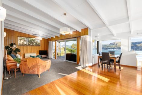 Photo of property in 21 Te Ara Crescent, Diamond Harbour, Lyttelton, 8971