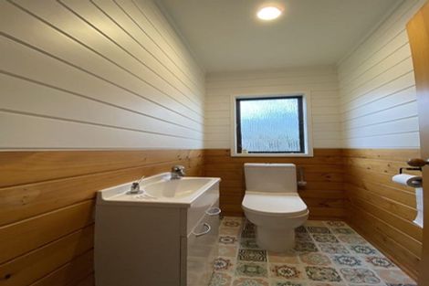 Photo of property in 6 Fishermans Cove, Army Bay, Whangaparaoa, 0930