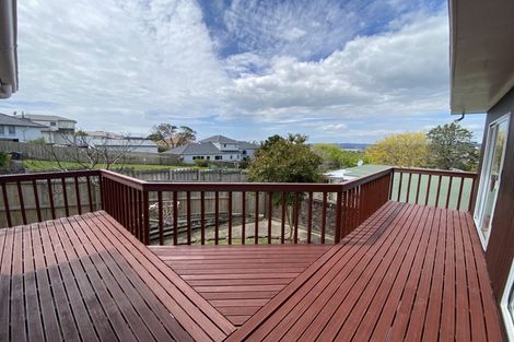 Photo of property in 81 Litten Road, Cockle Bay, Auckland, 2014