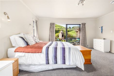 Photo of property in 61 Coroglen Rise, Pukerua Bay, 5026