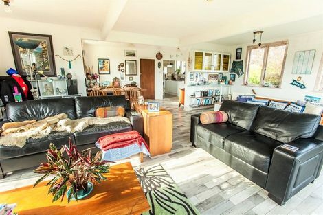 Photo of property in 26 Smith Street, Raglan, 3225