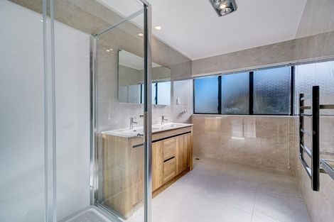 Photo of property in 2/24 Miro Street, New Lynn, Auckland, 0600