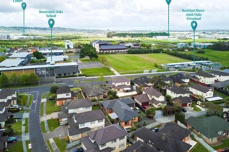 Photo of property in 4 Stornaway Drive, Flat Bush, Auckland, 2016