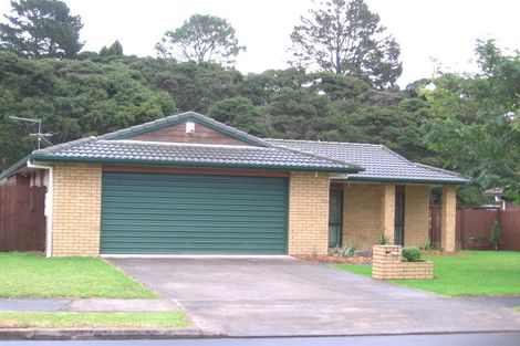 Photo of property in 14 Waimoko Glen, Swanson, Auckland, 0612