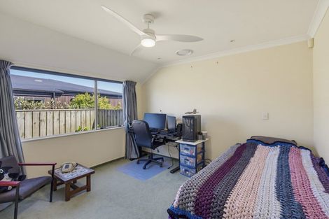 Photo of property in 111 Milne Drive, Paraparaumu, 5032