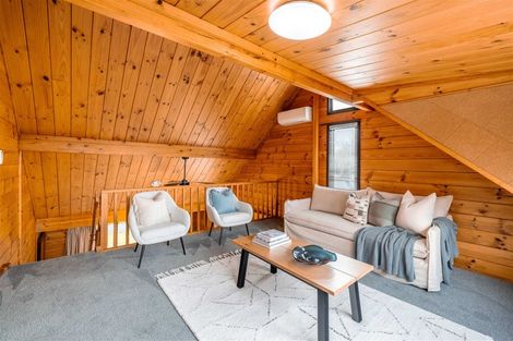 Photo of property in 153 Hawthornden Road, Avonhead, Christchurch, 8042