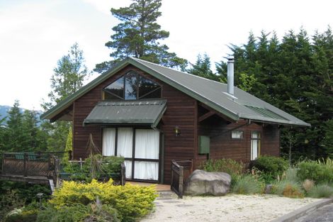 Photo of property in 76 Chalet Crescent, Hanmer Springs, 7334