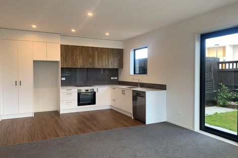 Photo of property in 70 Glidepath Road, Hobsonville, Auckland, 0616