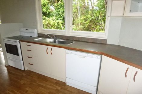 Photo of property in 31 Viewmont Drive, Harbour View, Lower Hutt, 5010