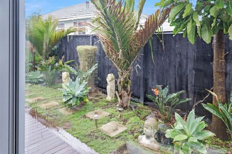 Photo of property in 57a Kauri Street, Miramar, Wellington, 6022