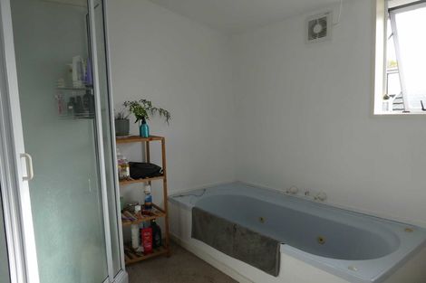 Photo of property in 87 Peer Street, Ilam, Christchurch, 8041
