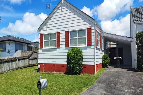 Photo of property in 3/1 Tomintoul Place, Highland Park, Auckland, 2010