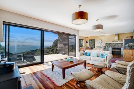 Photo of property in 32 Radar Road, Hot Water Beach, Whitianga, 3591