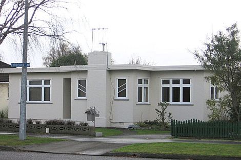 Photo of property in 93 Churchill Avenue, Hokowhitu, Palmerston North, 4410