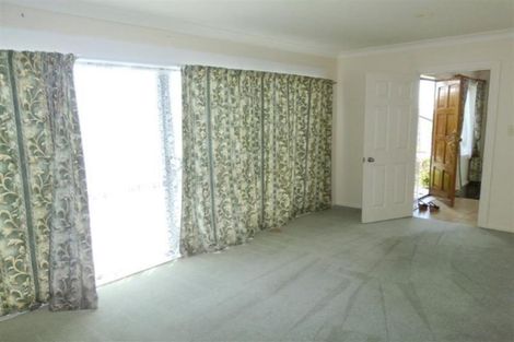 Photo of property in 2 Genesis Place, Flat Bush, Auckland, 2019