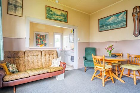 Photo of property in 17 George Street, Waimate, 7924