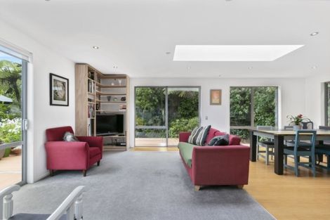 Photo of property in 10 Otonga Heights, Maungaraki, Lower Hutt, 5010