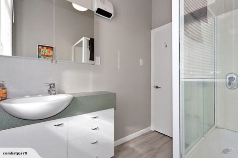 Photo of property in 1/21 Norwood Street, Beckenham, Christchurch, 8023