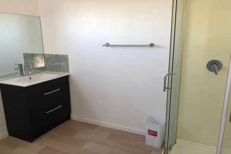 Photo of property in 23 Downsview Road, Pakuranga Heights, Auckland, 2010