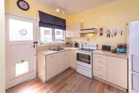 Photo of property in 26 Alma Road, Gonville, Whanganui, 4501