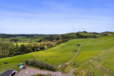 Photo of property in 19 Roddy Road, Everett Park, New Plymouth, 4373