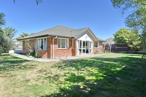 Photo of property in 142c Wainoni Road, Avondale, Christchurch, 8061