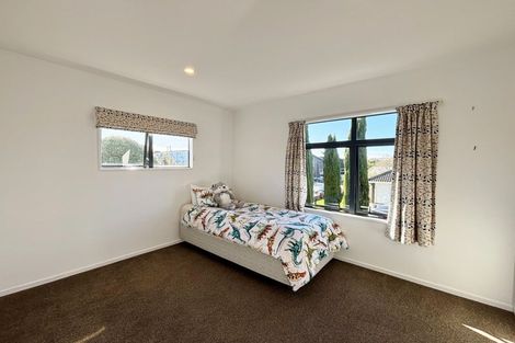 Photo of property in 1a Kipax Place, Riccarton, Christchurch, 8011