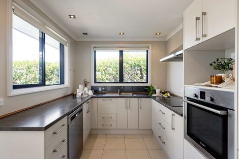 Photo of property in 29 Richmond Street, Cambridge, 3434