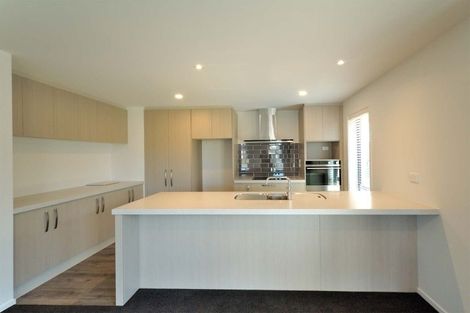 Photo of property in 24 Billington Drive, Halswell, Christchurch, 8025