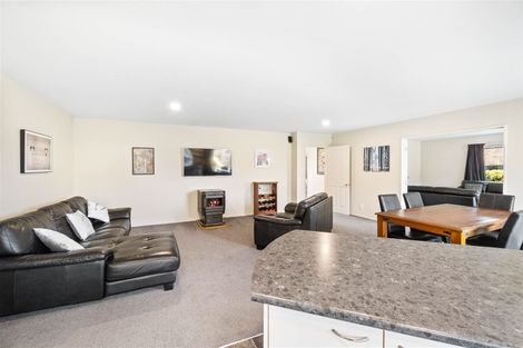 Photo of property in 3 Glencullen Drive, Casebrook, Christchurch, 8051