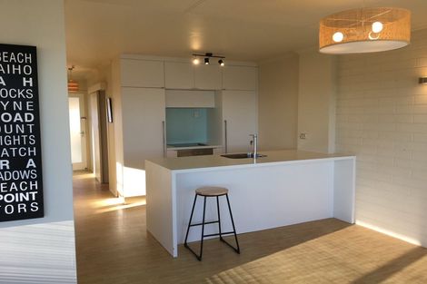 Photo of property in 3/23a Hamblyn Street, Strandon, New Plymouth, 4312