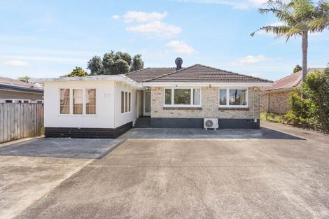 Photo of property in 221 Puhinui Road, Papatoetoe, Auckland, 2025