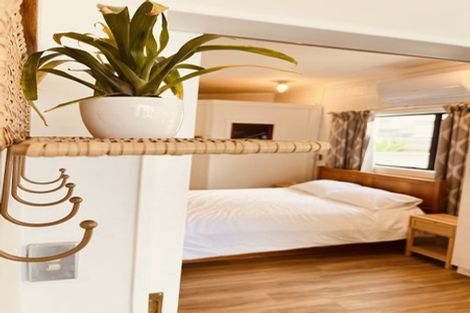 Photo of property in 35 Victory Street, Welcome Bay, Tauranga, 3112