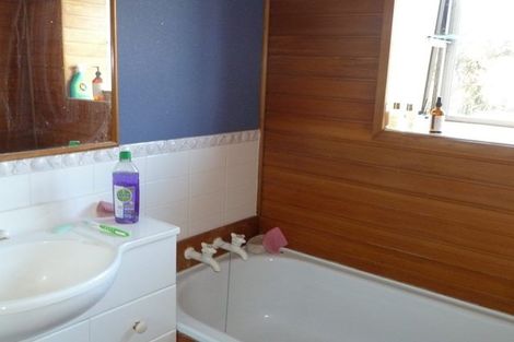 Photo of property in 4a Glendhu Road, Bayview, Auckland, 0629