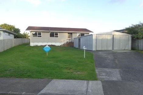 Photo of property in 58 Sunline Avenue, Massey, Auckland, 0614