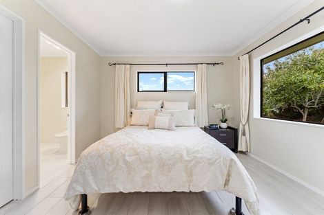 Photo of property in 2 Riverglade Lane, Matakana, Warkworth, 0985