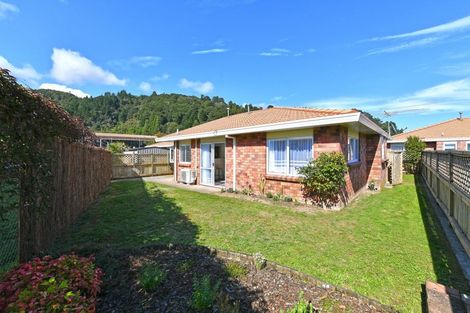 Photo of property in 2/29 Lane Street, Wallaceville, Upper Hutt, 5018