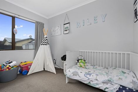 Photo of property in 33b Doncaster Drive, Papamoa Beach, Papamoa, 3118