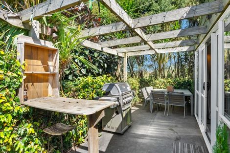 Photo of property in 516 Fordyce Road, South Head, Helensville, 0874