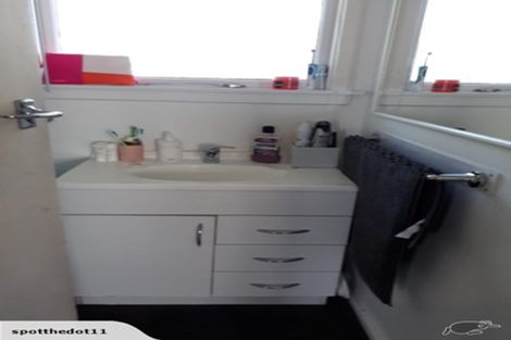 Photo of property in 411 Yaldhurst Road, Russley, Christchurch, 8042