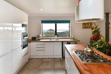 Photo of property in 56 Mclachlan Road, Kaukapakapa, Warkworth, 0984